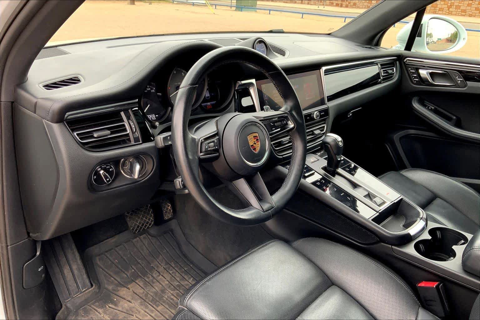 Used 2022 Porsche Macan S w/ Premium Package Plus AWD/4WD image 17