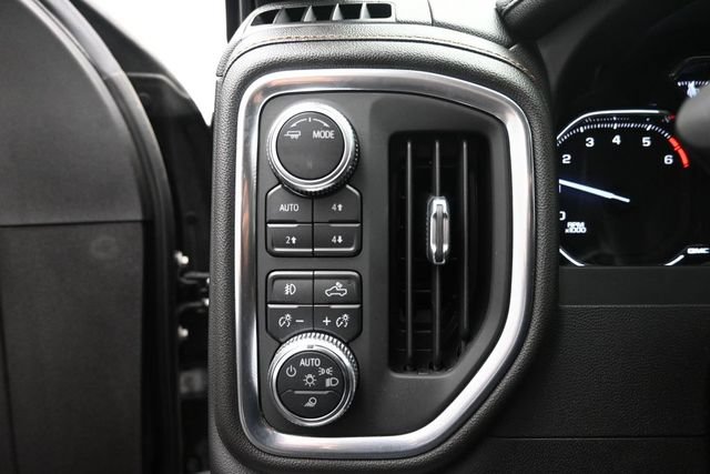 Used 2022 GMC Sierra 2500 AT4 w/ AT4 Preferred Package AWD/4WD image 20