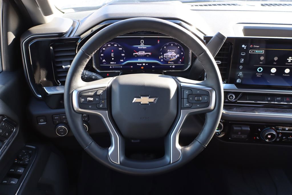 Used 2024 Chevrolet Silverado 3500 LTZ image 23