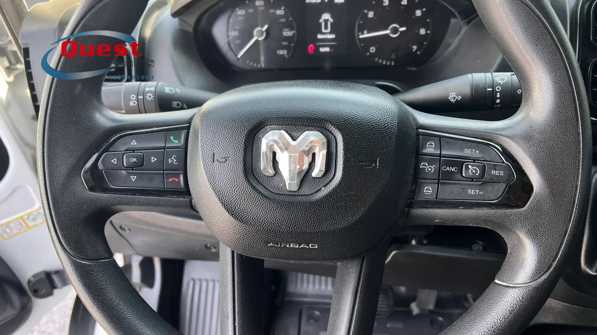 Used 2025 RAM ProMaster 2500 w/ Convenience Group FWD image 30