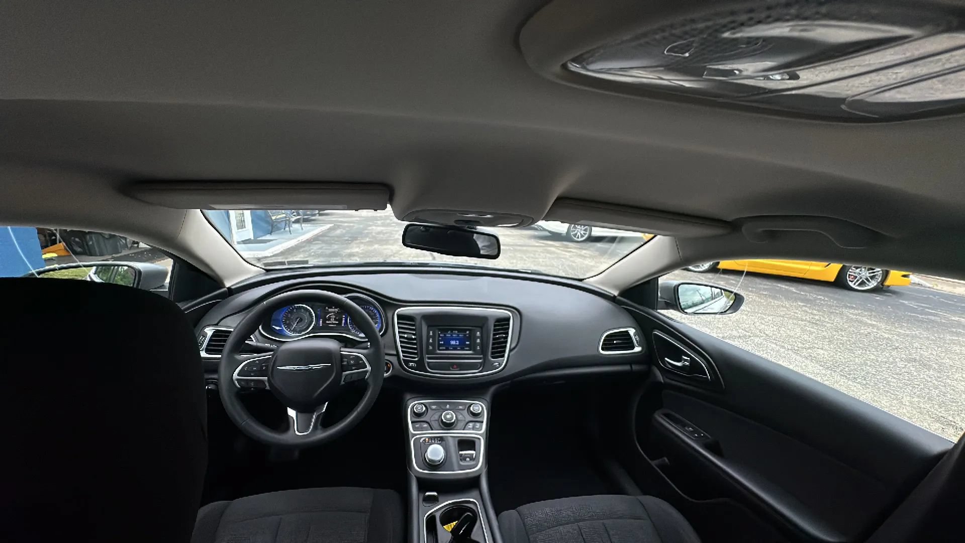 Used 2016 Chrysler 200 Limited FWD image 5