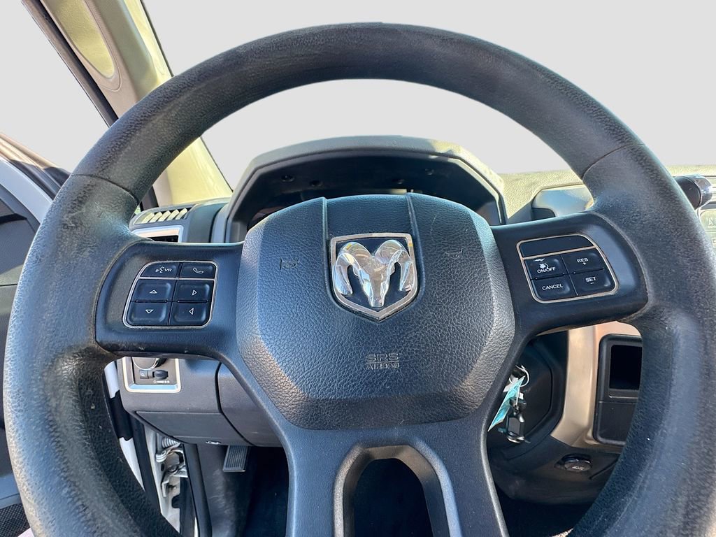 Used 2013 RAM 1500 Classic SLT w/ Premium Display Pkg RWD image 23