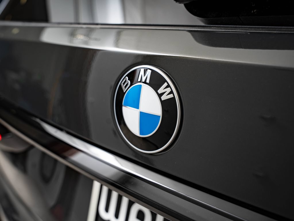 New 2027 BMW X7 xDrive40i w/ M Sport Package AWD/4WD image 18
