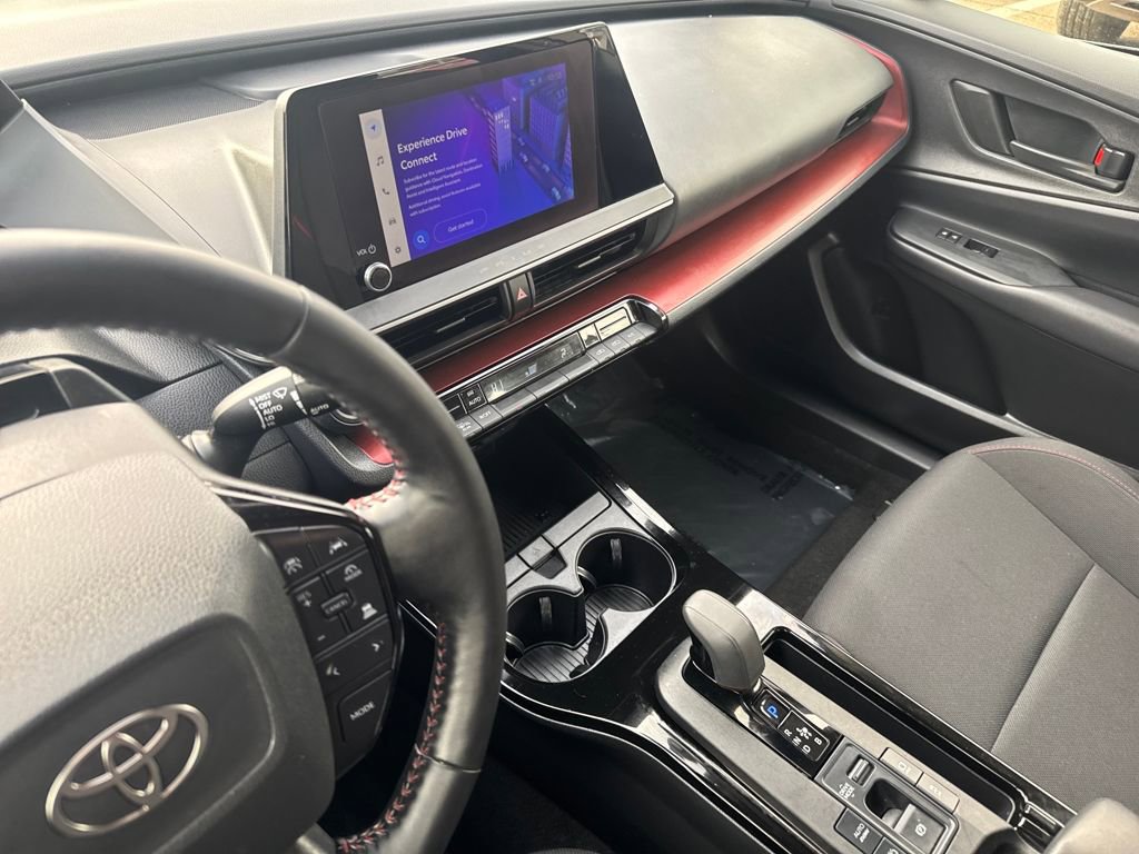 Used 2024 Toyota Prius Prime SE image 20