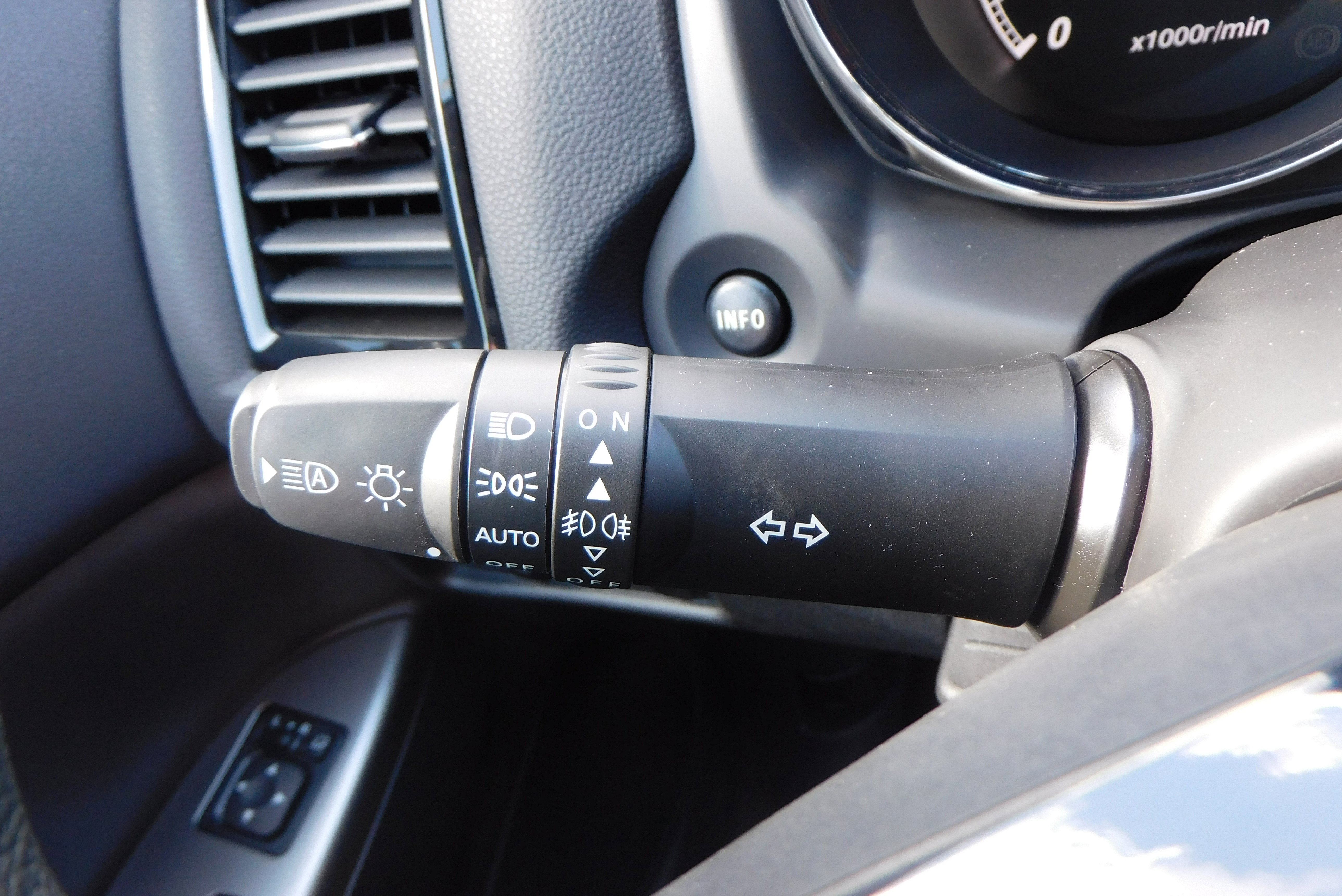 New 2025 Mitsubishi Outlander Sport AWD image 16