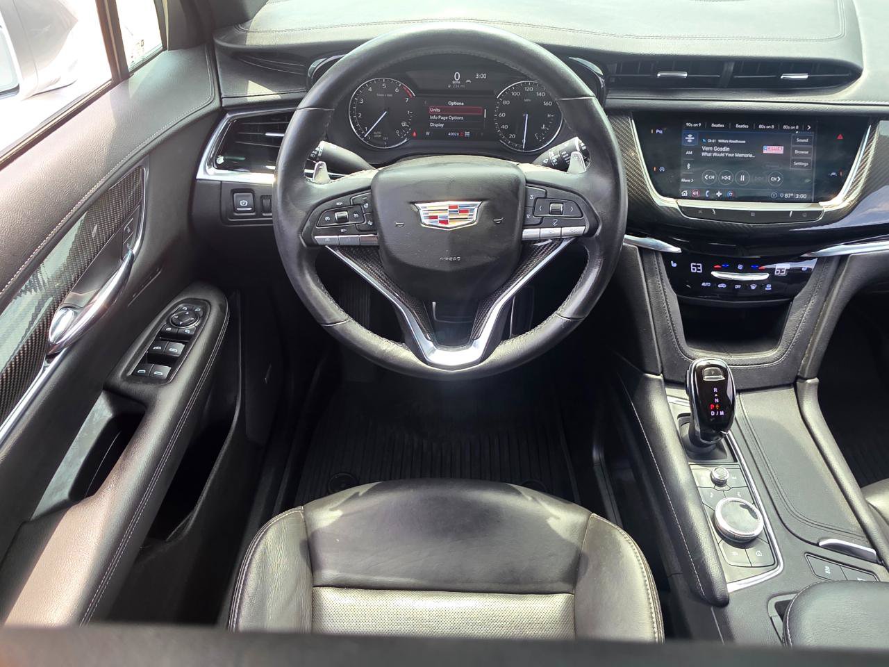 Used 2020 Cadillac XT6 Sport w/ LPO, Floor Liner Package AWD/4WD image 14