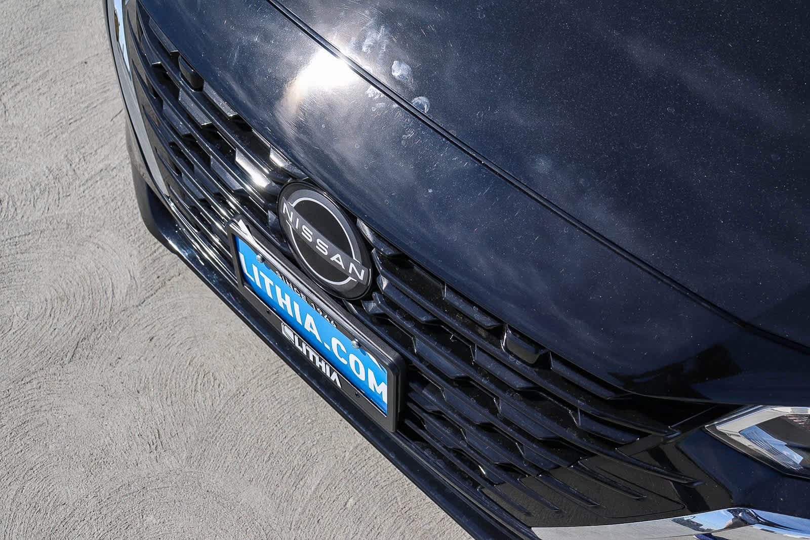 Used 2025 Nissan Sentra SV w/ All-Weather Package image 8