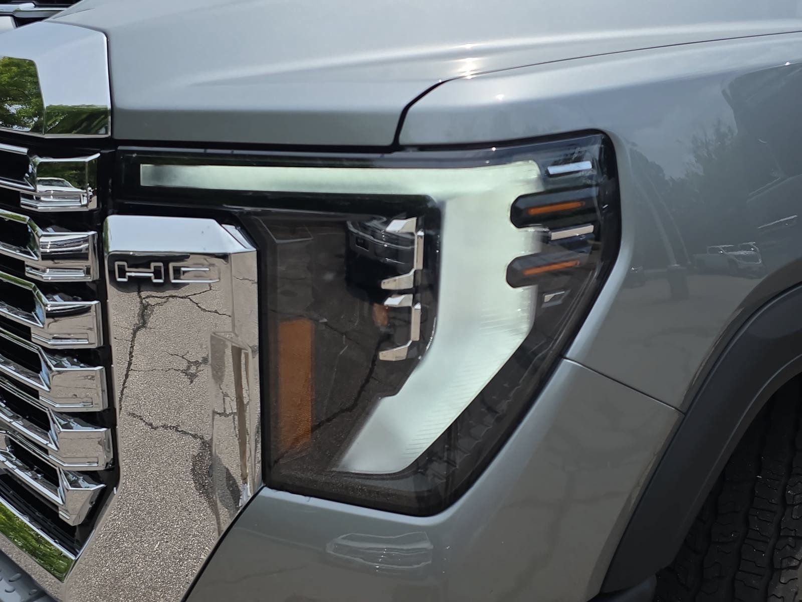 New 2026 GMC Sierra 2500 Denali w/ Denali Reserve Package AWD/4WD image 31