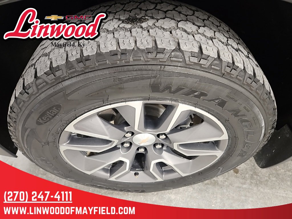 Used 2022 Chevrolet Tahoe LT w/ Luxury Package image 6