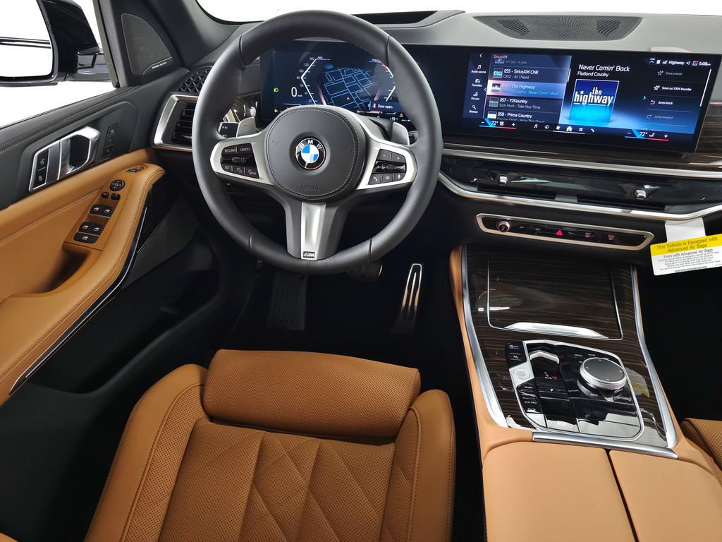 Used 2026 BMW X5 xDrive40i w/ M Sport Package AWD/4WD image 14