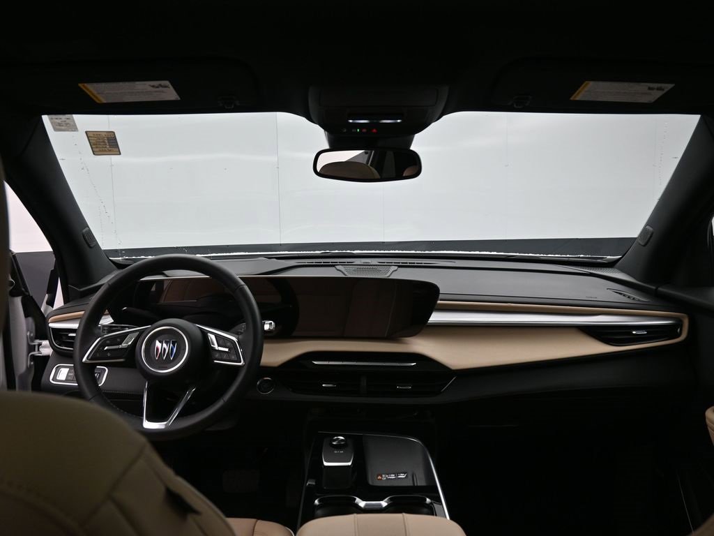 Used 2025 Buick Enclave Preferred w/ Power Package image 28