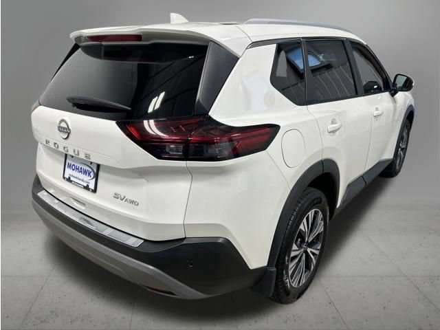 Used 2022 Nissan Rogue SV w/ SV Premium Package AWD/4WD image 5