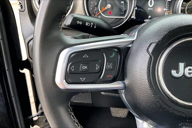 Used 2023 Jeep Gladiator Overland AWD/4WD image 10