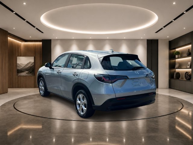 Used 2024 Honda HR-V LX image 7