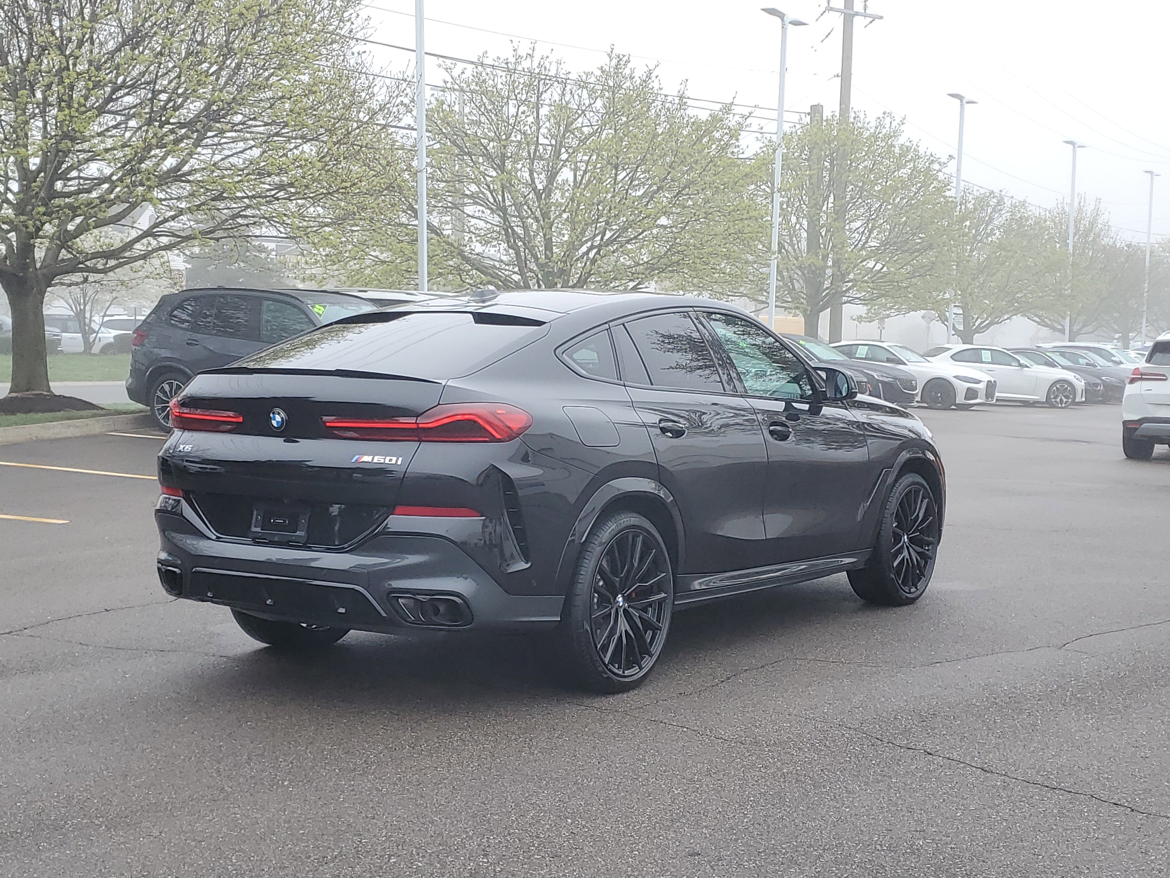 Certified 2025 BMW X6 M60i w/ Climate Comfort Package image 3