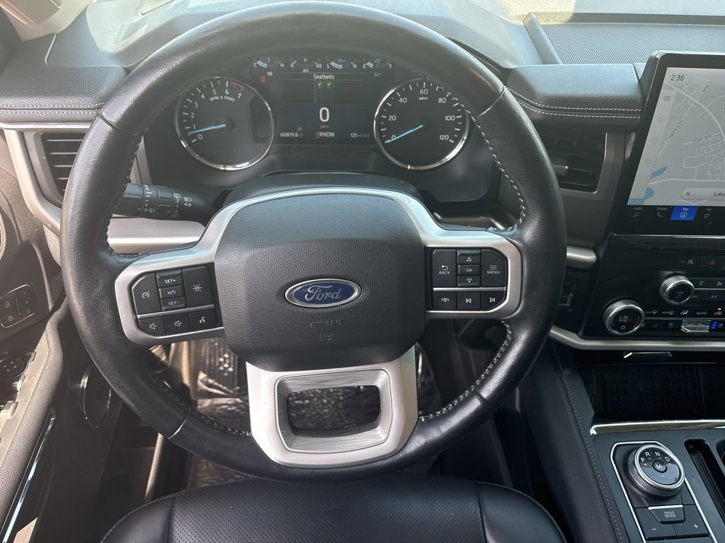 Used 2024 Ford Expedition XLT RWD image 18