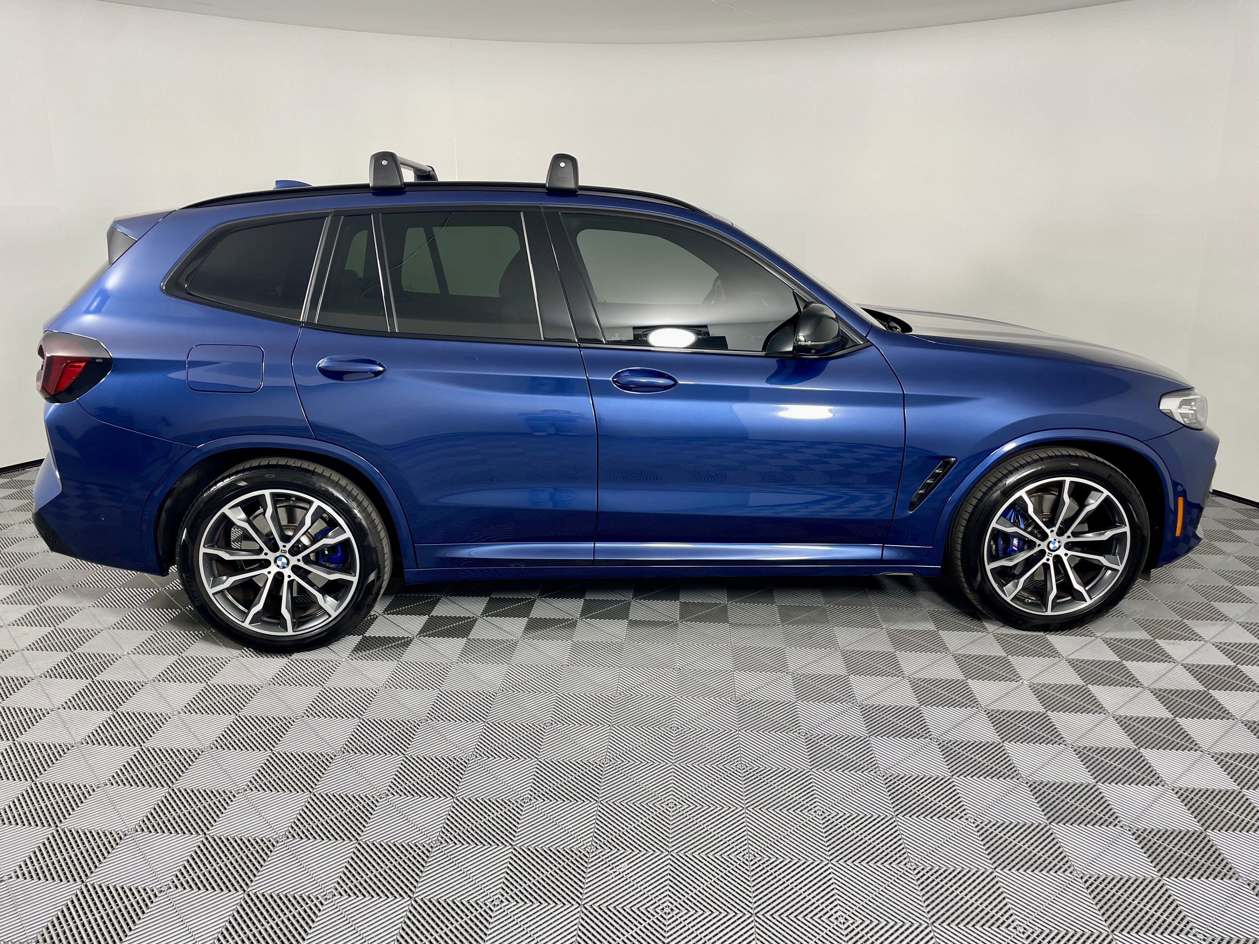 Used 2023 BMW X3 M40i w/ Premium Package image 7