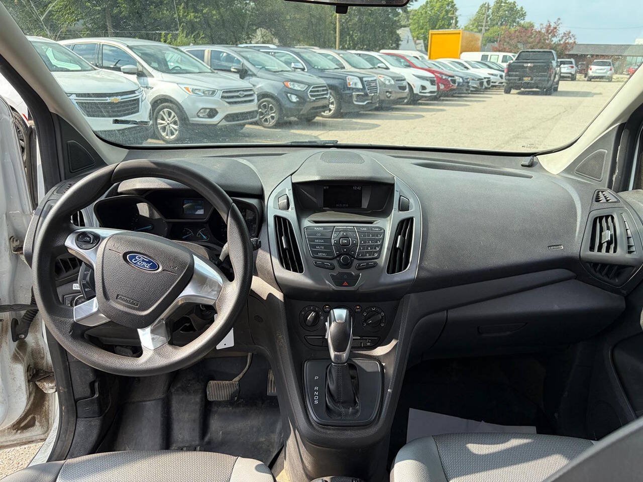 Used 2016 Ford Transit Connect XL FWD image 12