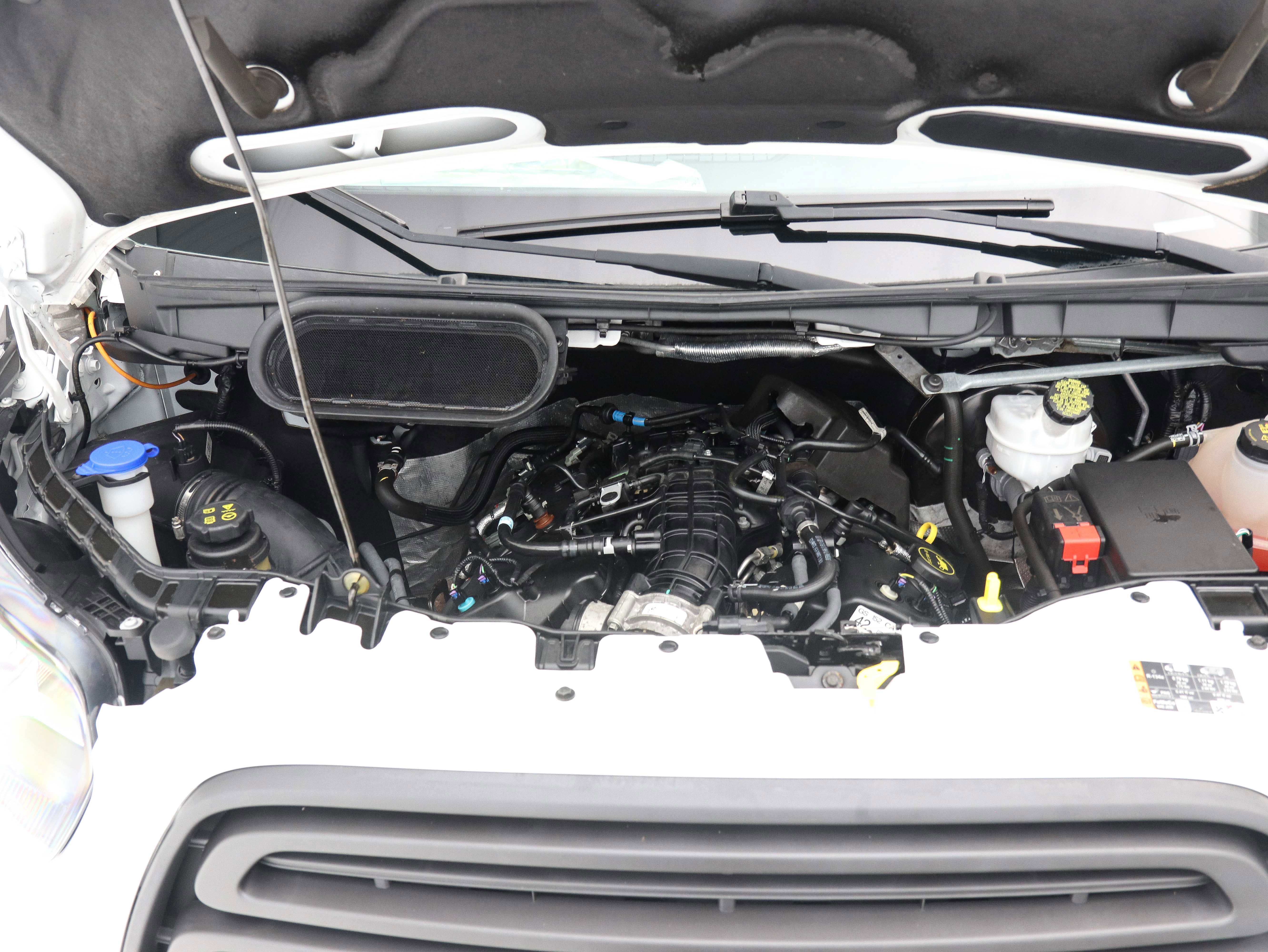 Used 2017 Ford Transit 350 XL image 37