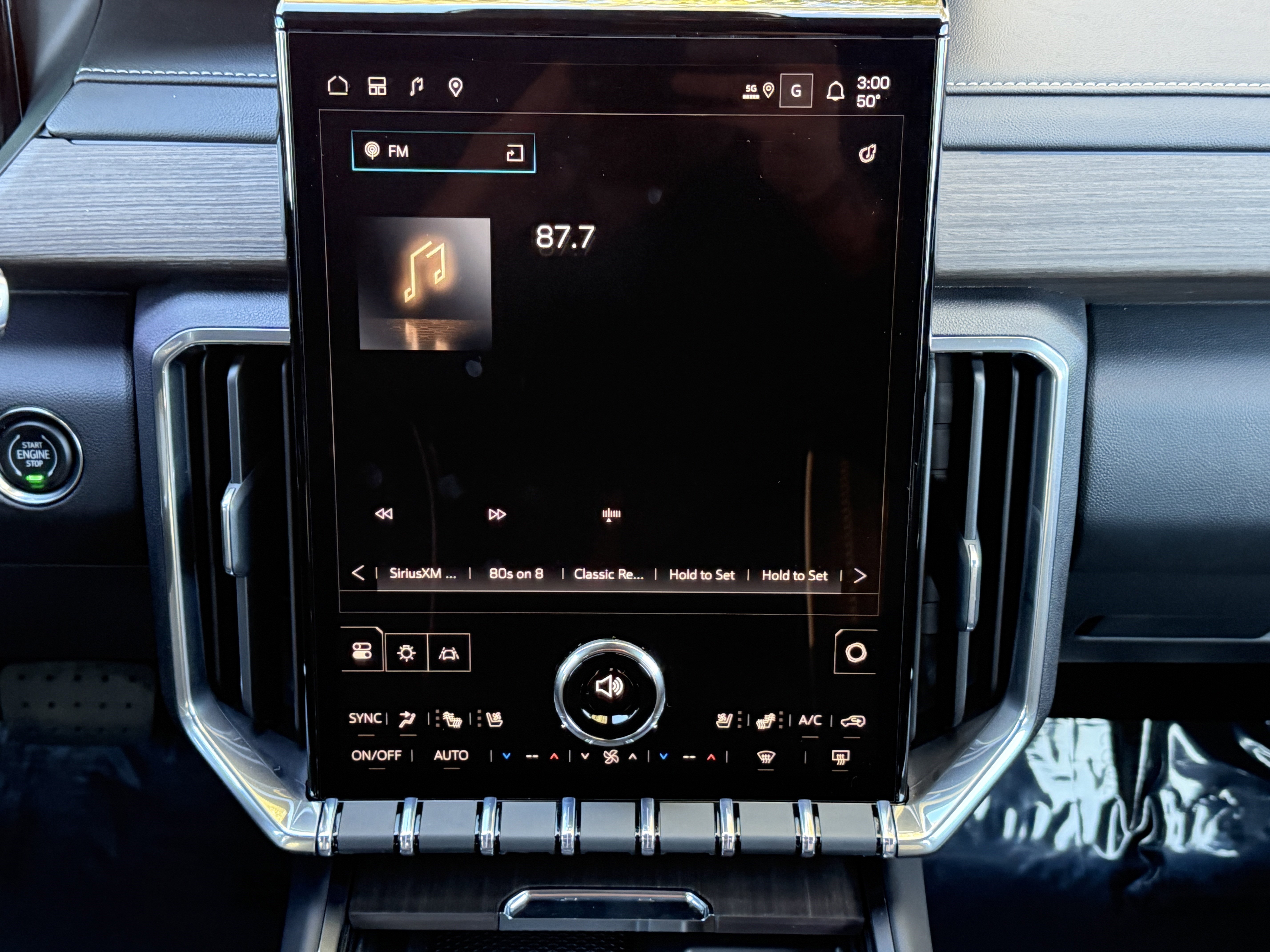 New 2026 GMC Acadia Denali w/ Super Cruise Package image 30