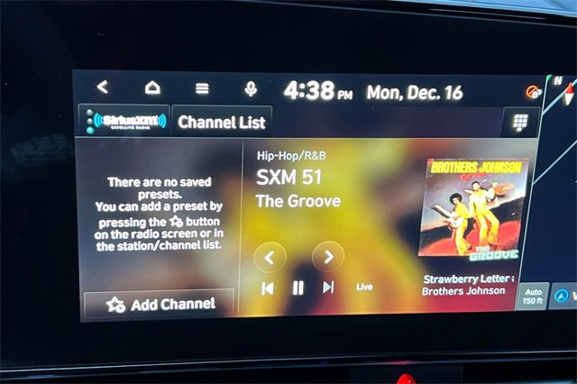 New 2024 Hyundai Elantra Blue image 17