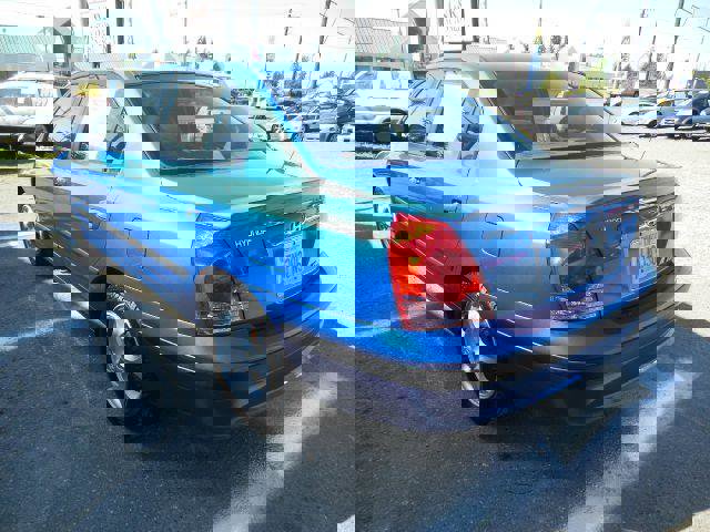 Used 2004 Hyundai Elantra GT image 9