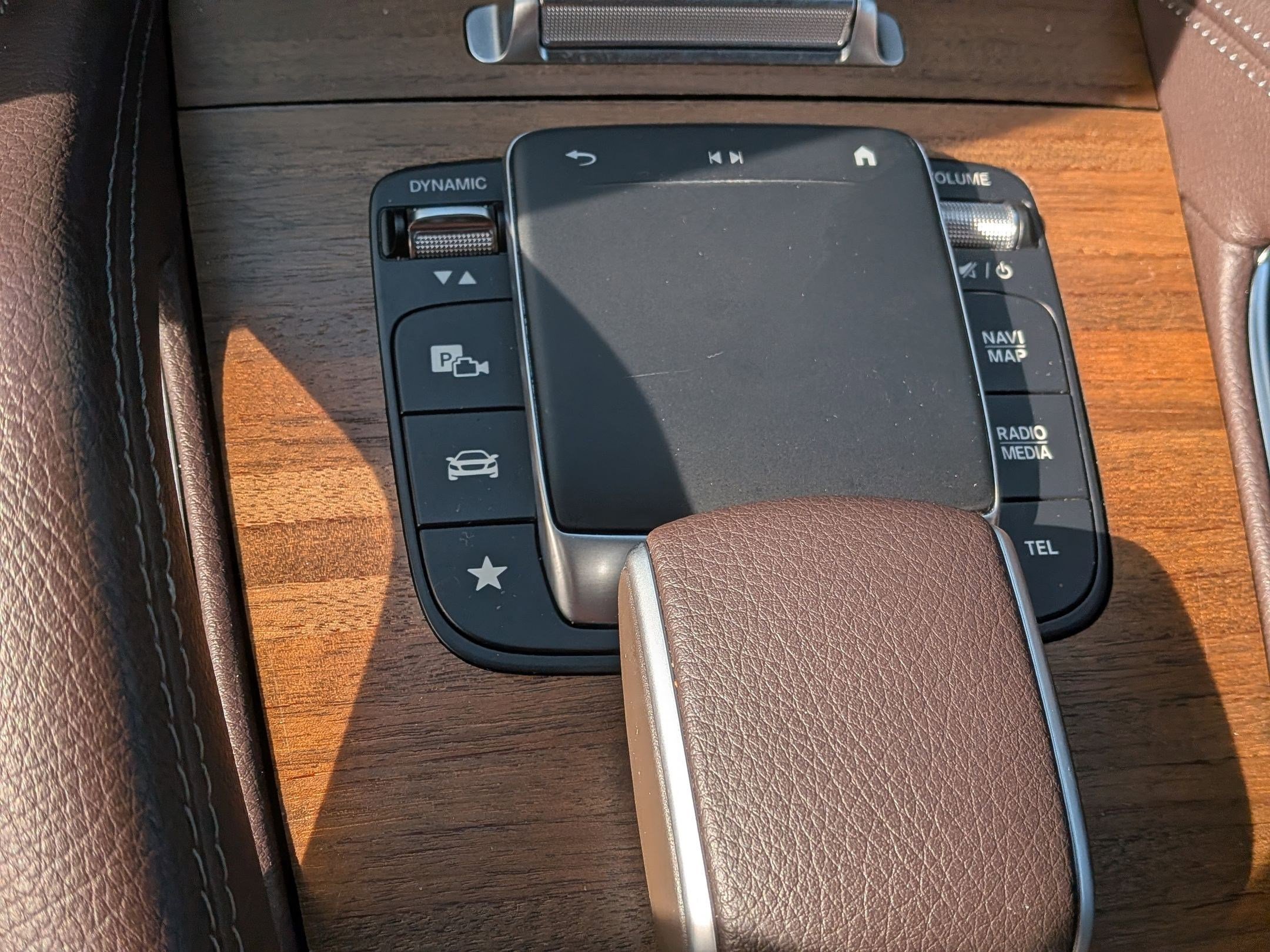 Used 2023 Mercedes-Benz GLE 350 4MATIC image 22