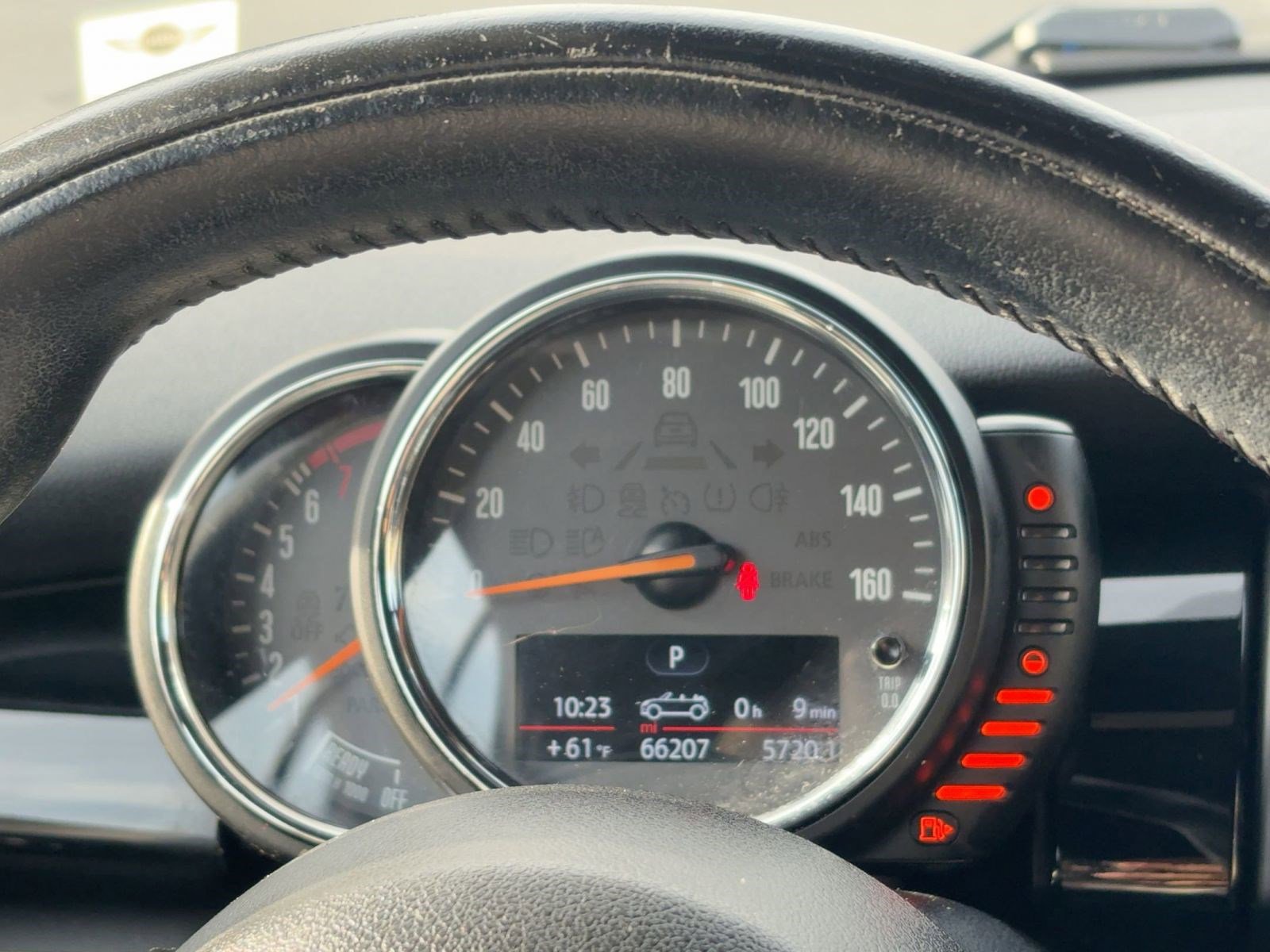 Used 2017 MINI Cooper Convertible image 18