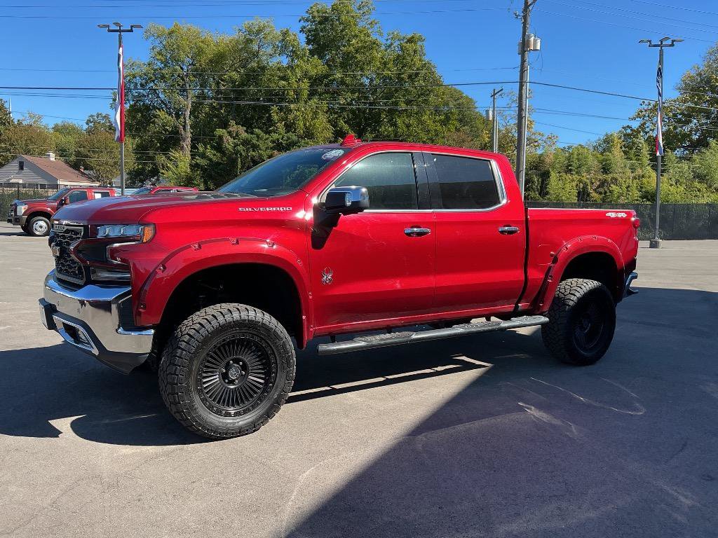 Used 2021 Chevrolet Silverado 1500 LTZ w/ LTZ Premium Package AWD/4WD image 3