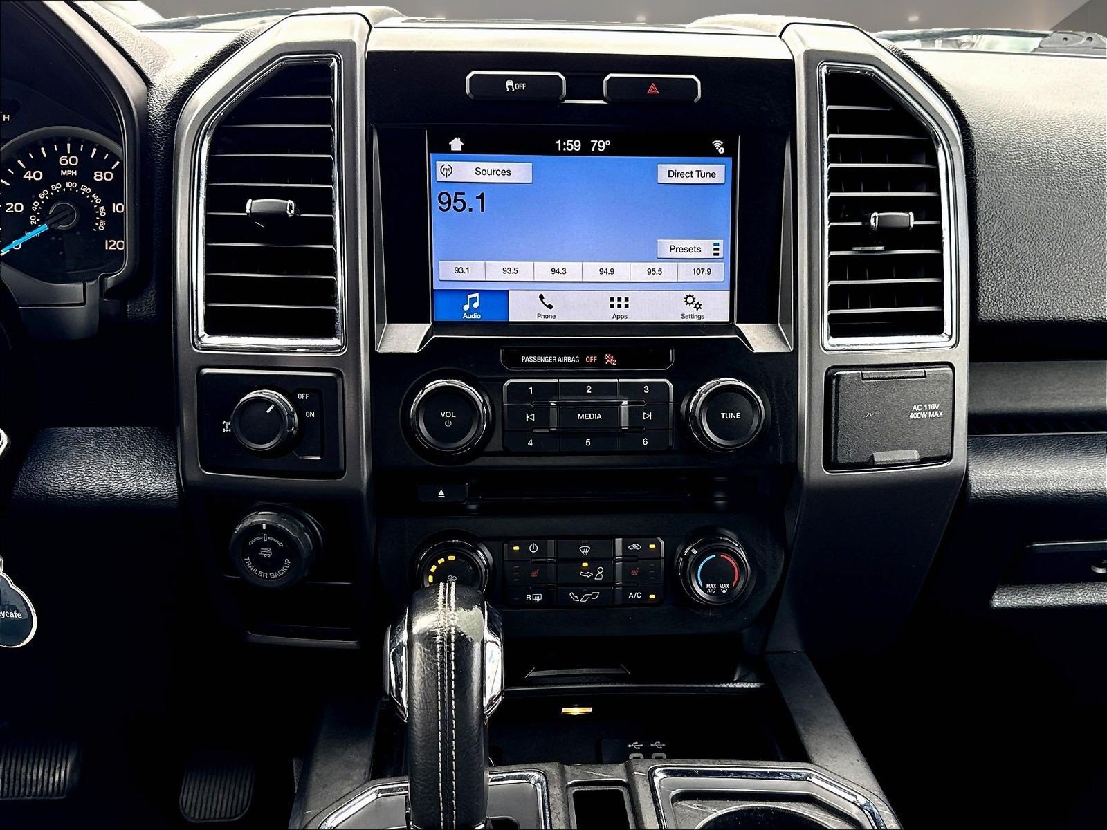 Used 2016 Ford F150 XLT w/ Equipment Group 302A Luxury RWD image 13