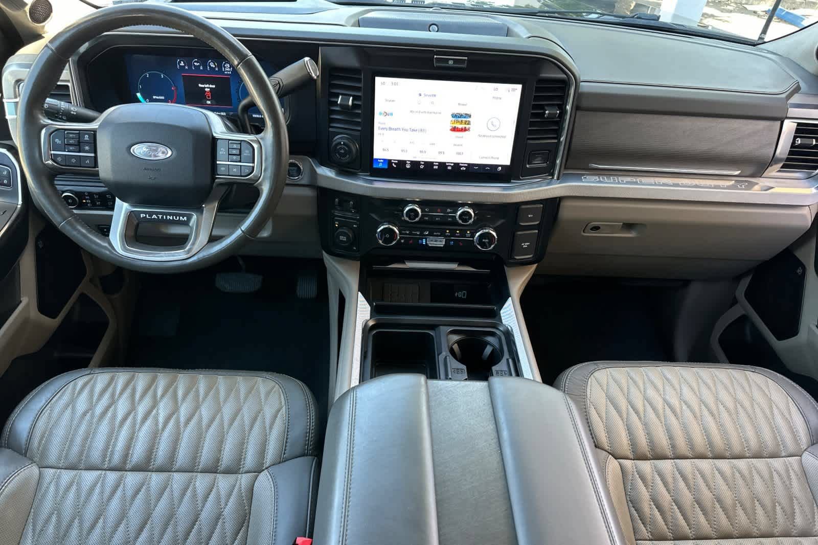 Certified 2025 Ford F250 Platinum w/ Platinum Plus Package AWD/4WD video 3