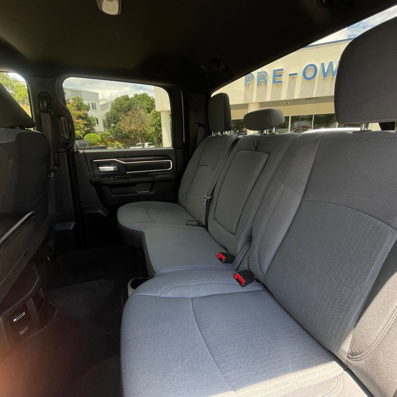 Used 2024 RAM 3500 Big Horn AWD/4WD image 24