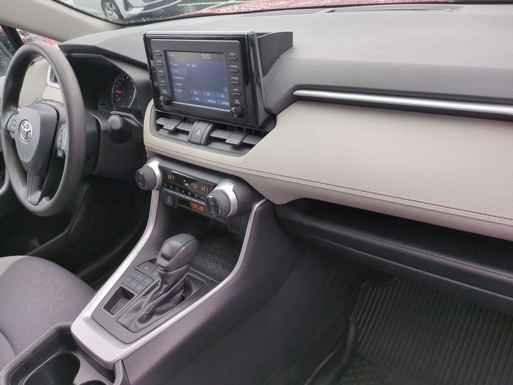 Used 2019 Toyota RAV4 XLE w/ All Weather Liner Package image 38
