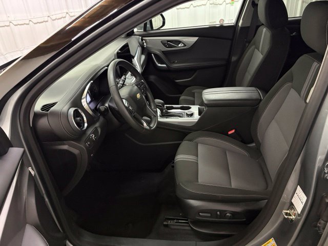 Used 2025 Chevrolet Blazer LT FWD image 26