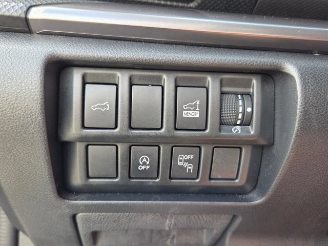 Used 2019 Subaru Forester Premium AWD/4WD image 33