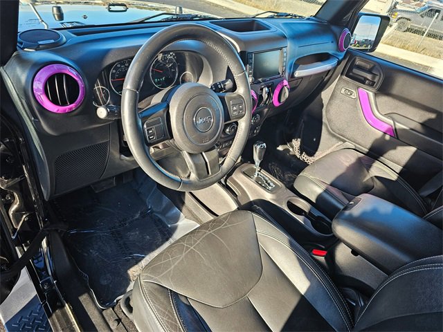 Used 2015 Jeep Wrangler Unlimited Sahara w/ Max Tow Package image 2