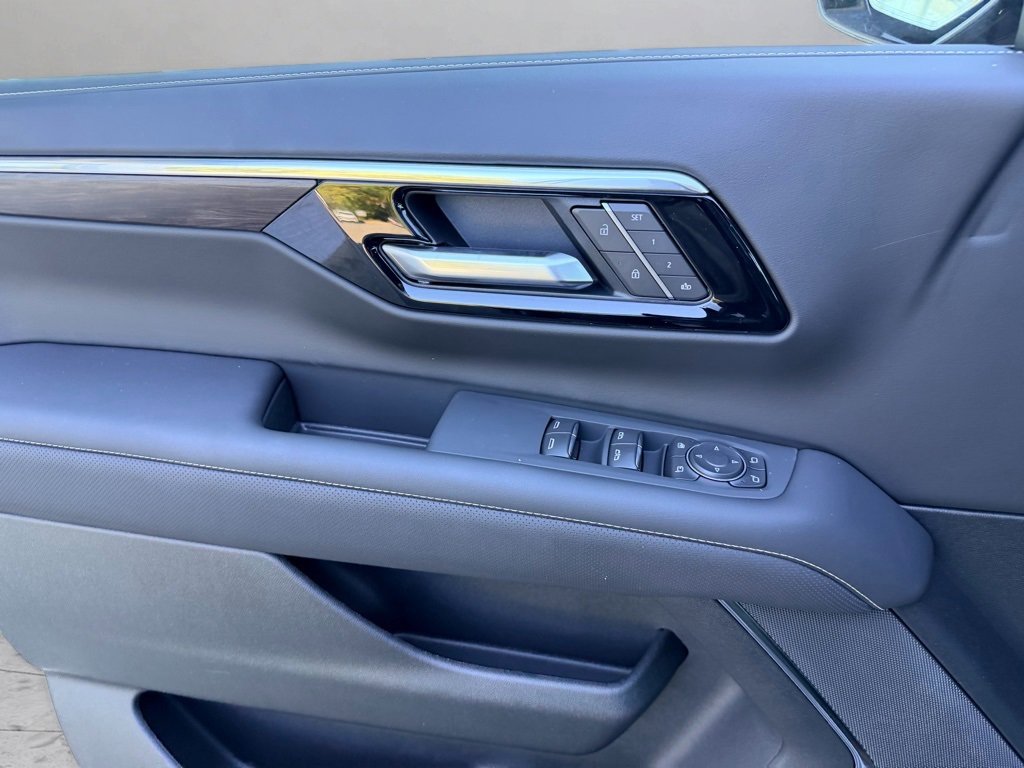 New 2026 Chevrolet Tahoe Premier image 23