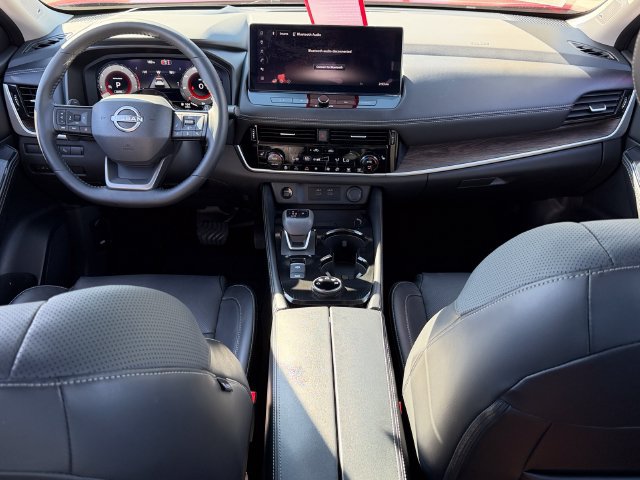 Certified 2026 Nissan Rogue Platinum w/ Tech Package AWD/4WD image 25