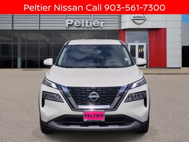 Certified 2023 Nissan Rogue SV image 2
