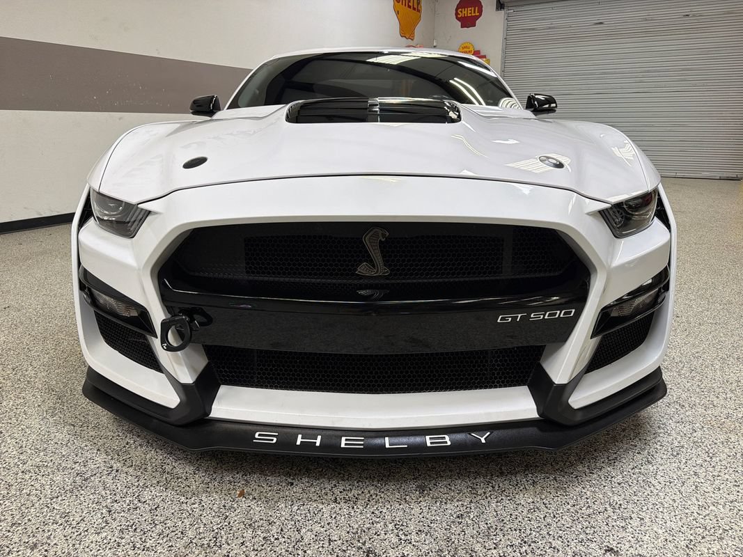 Used 2020 Ford Mustang Shelby GT500 w/ Technology Package RWD image 12