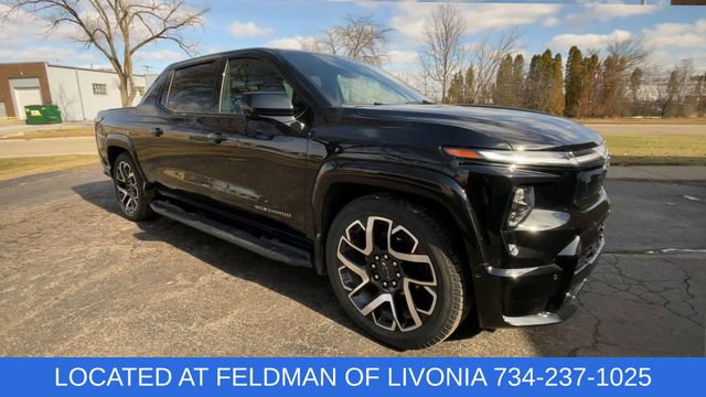 Certified 2024 Chevrolet Silverado EV RST image 2