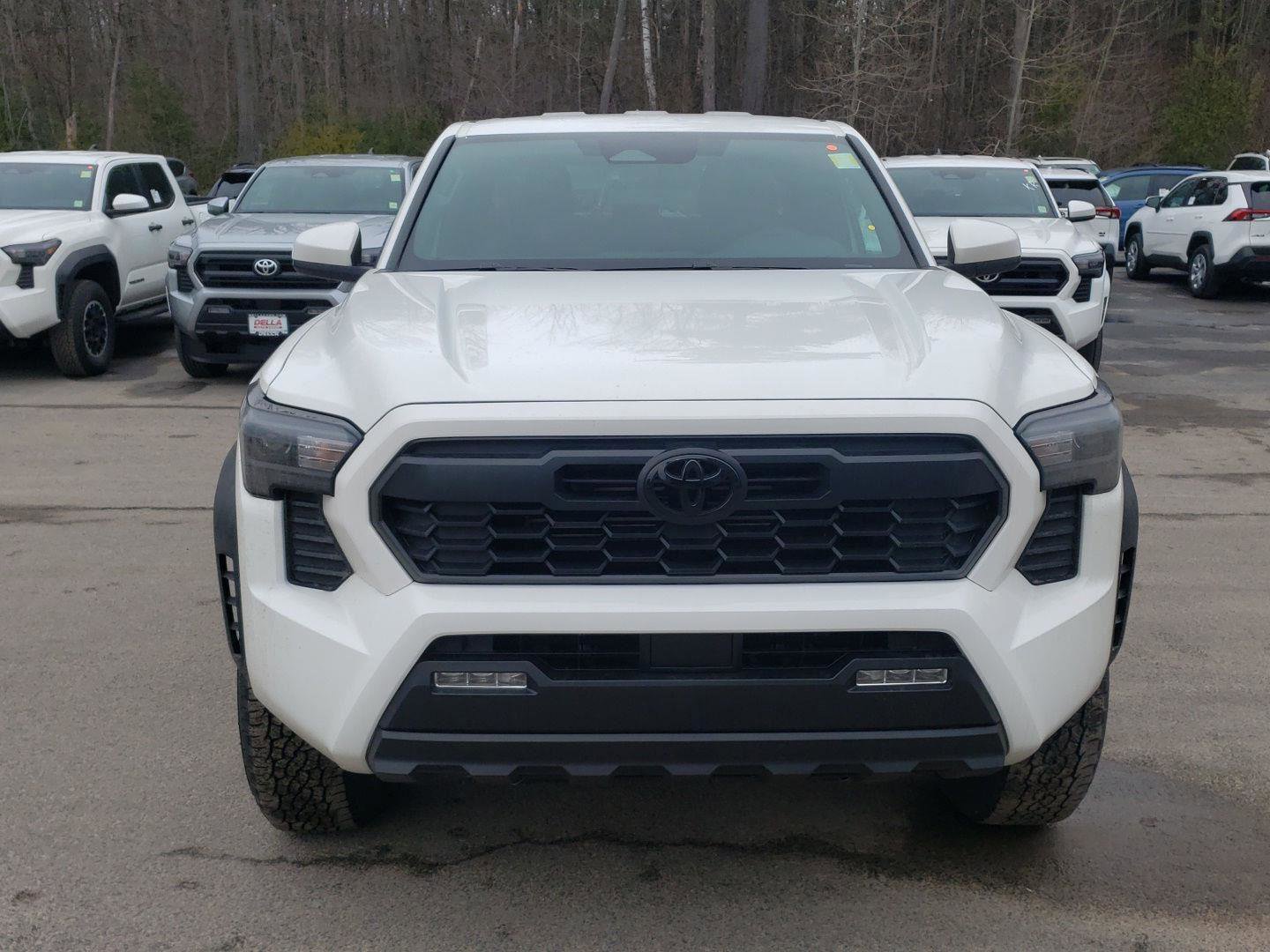 New 2026 Toyota Tacoma TRD Off-Road image 3