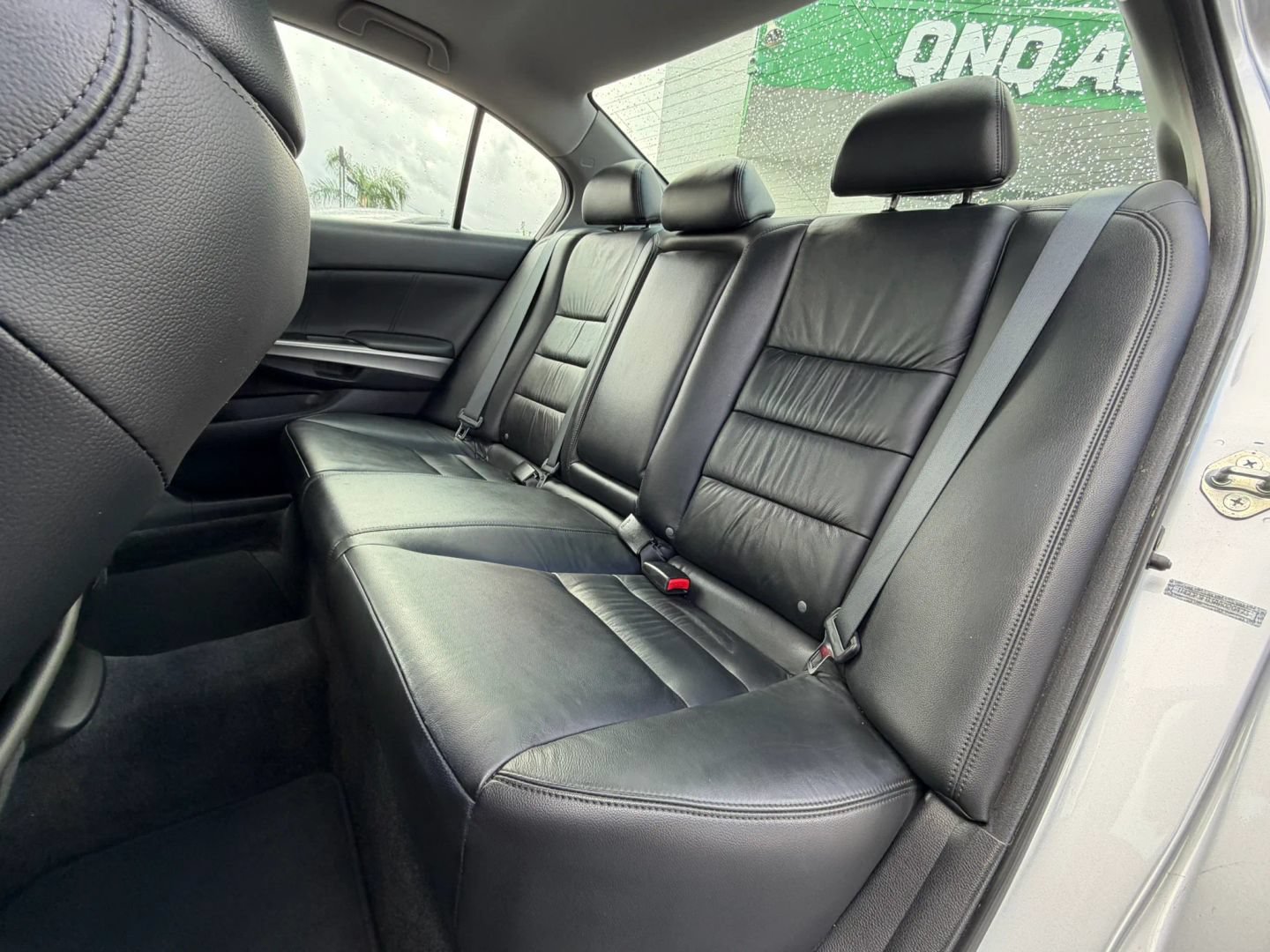 Used 2010 Honda Accord EX-L image 23
