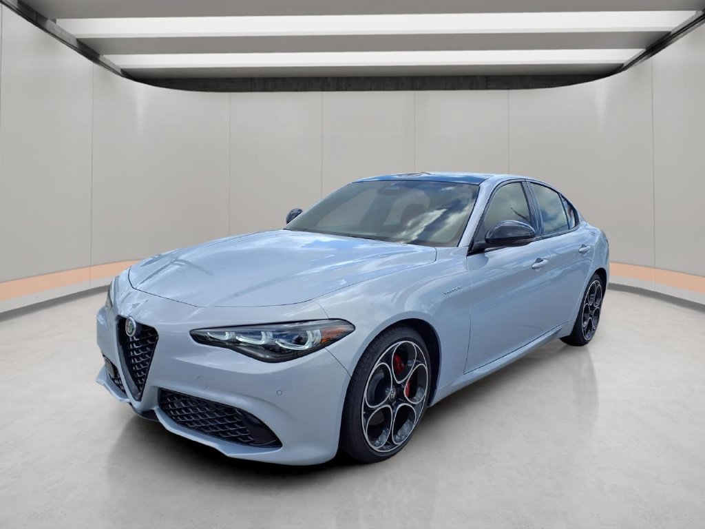 New 2026 Alfa Romeo Giulia RWD image 3