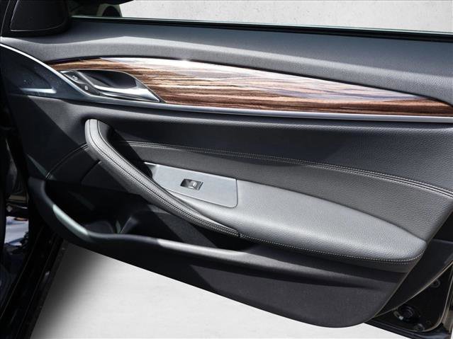 Used 2020 BMW 530i xDrive w/ Convenience Package image 25