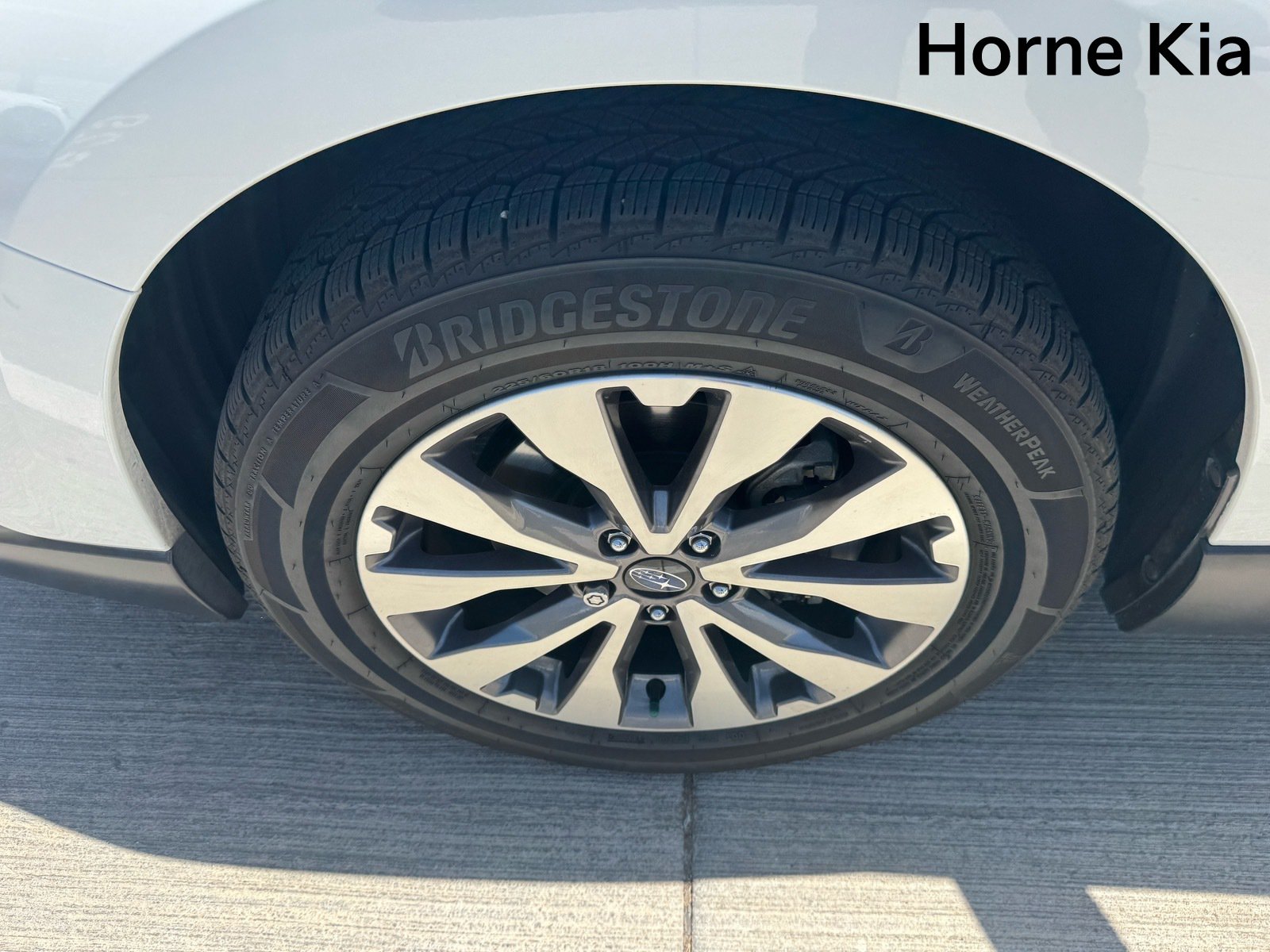 Used 2019 Subaru Outback 3.6R Touring w/ Popular Package #3A AWD/4WD image 8