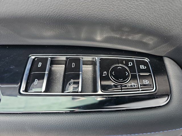 New 2026 Cadillac Escalade IQ Sport 1 w/ LPO, ONYX Package image 31