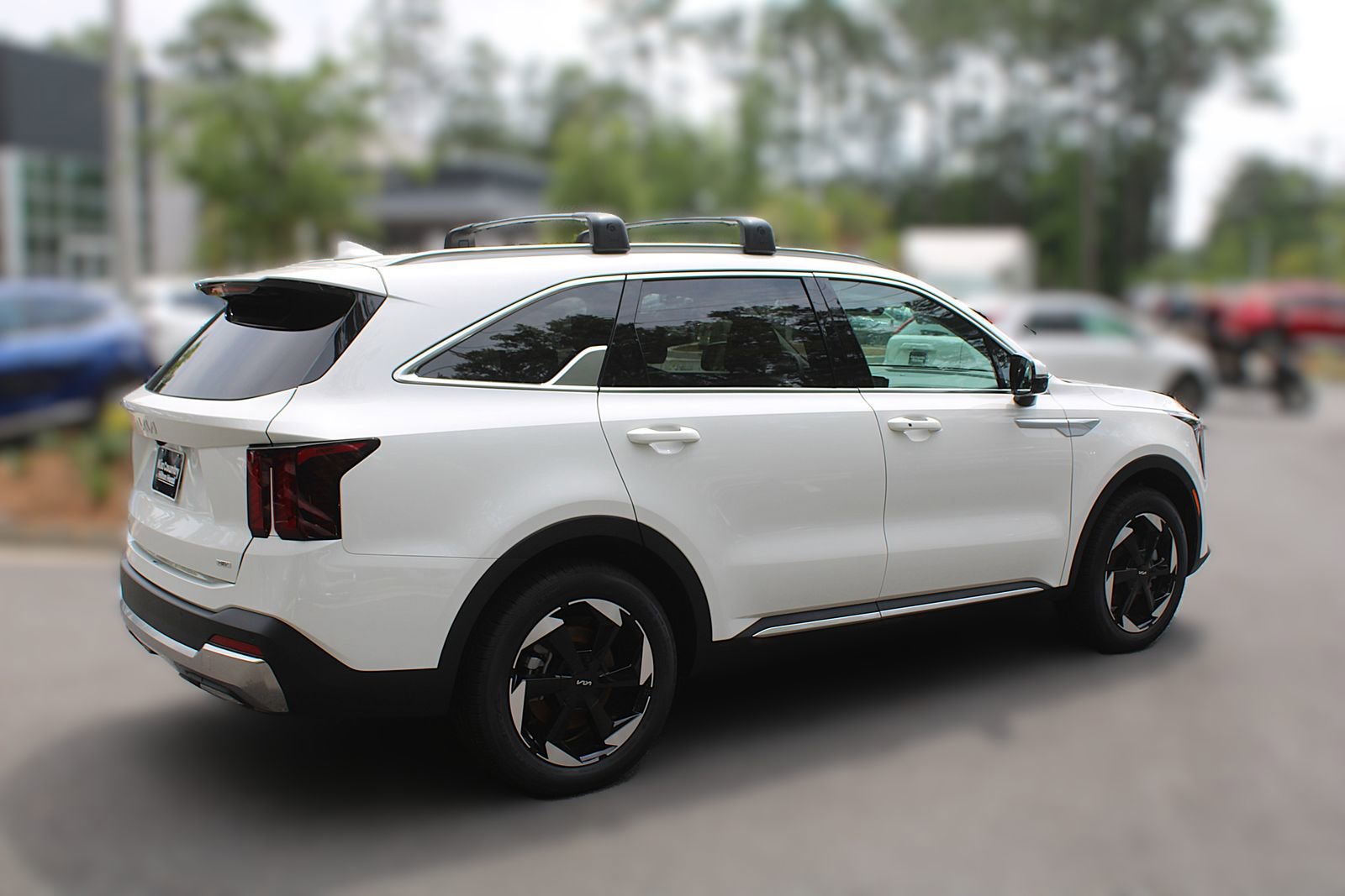 Certified 2025 Kia Sorento EX w/ EX Panoramic Sunroof Package image 14