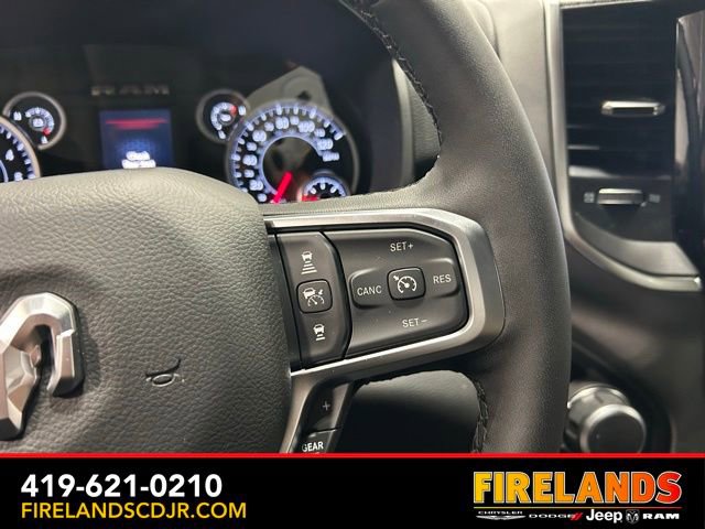 New 2026 RAM 1500 4x4 Crew Cab image 15