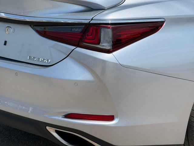 Used 2023 Lexus ES 350 w/ Premium Package FWD image 33